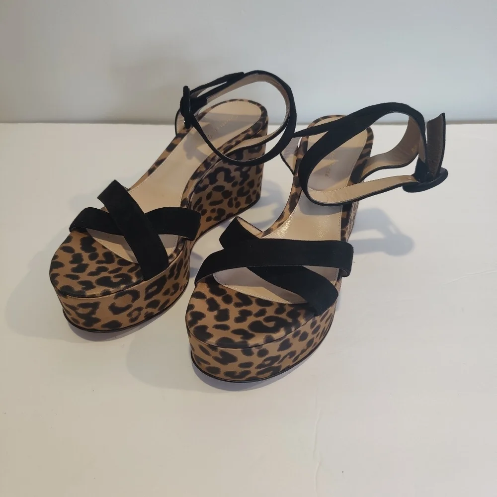 Gianvito Rossi Leather Sandals with Platform Heel
